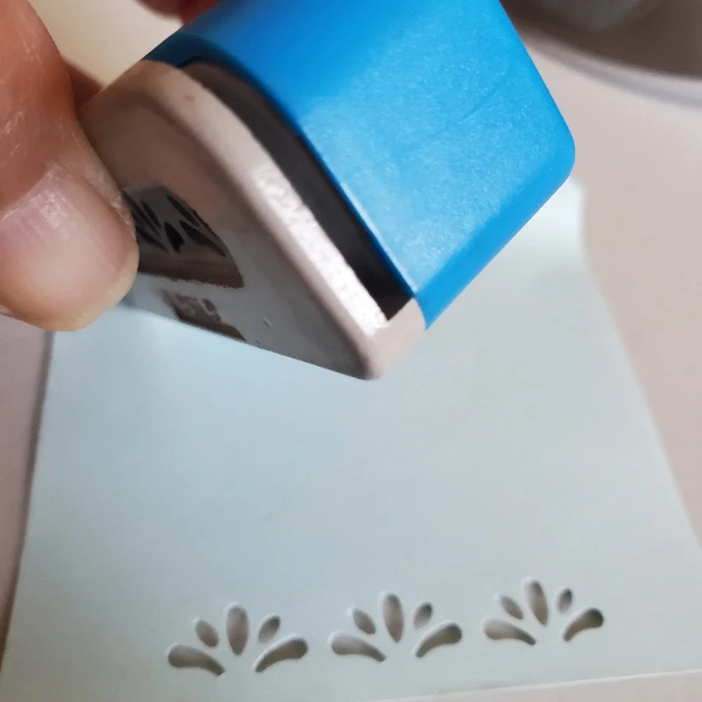 All Night Media Triple Floral Fan Border Paper Punch Blue White Craft Tool
